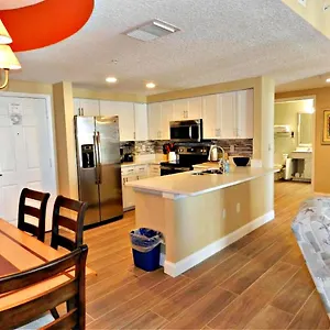 https://ocean-walk-resort-2-br-2332.thedaytonabeachhotels.com